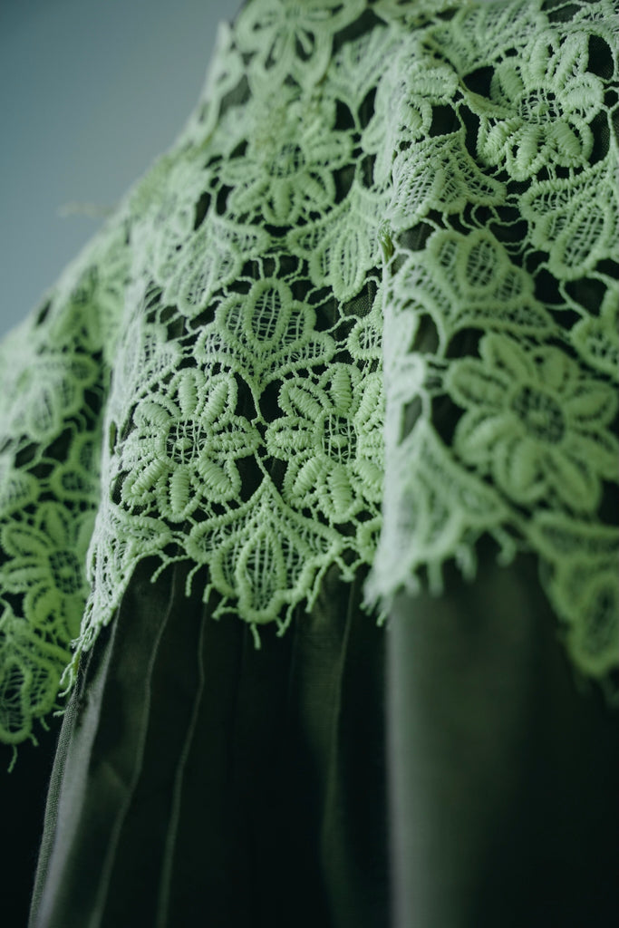 Coco Brown Linen Abaya with Crochet Lace & Pleated Details